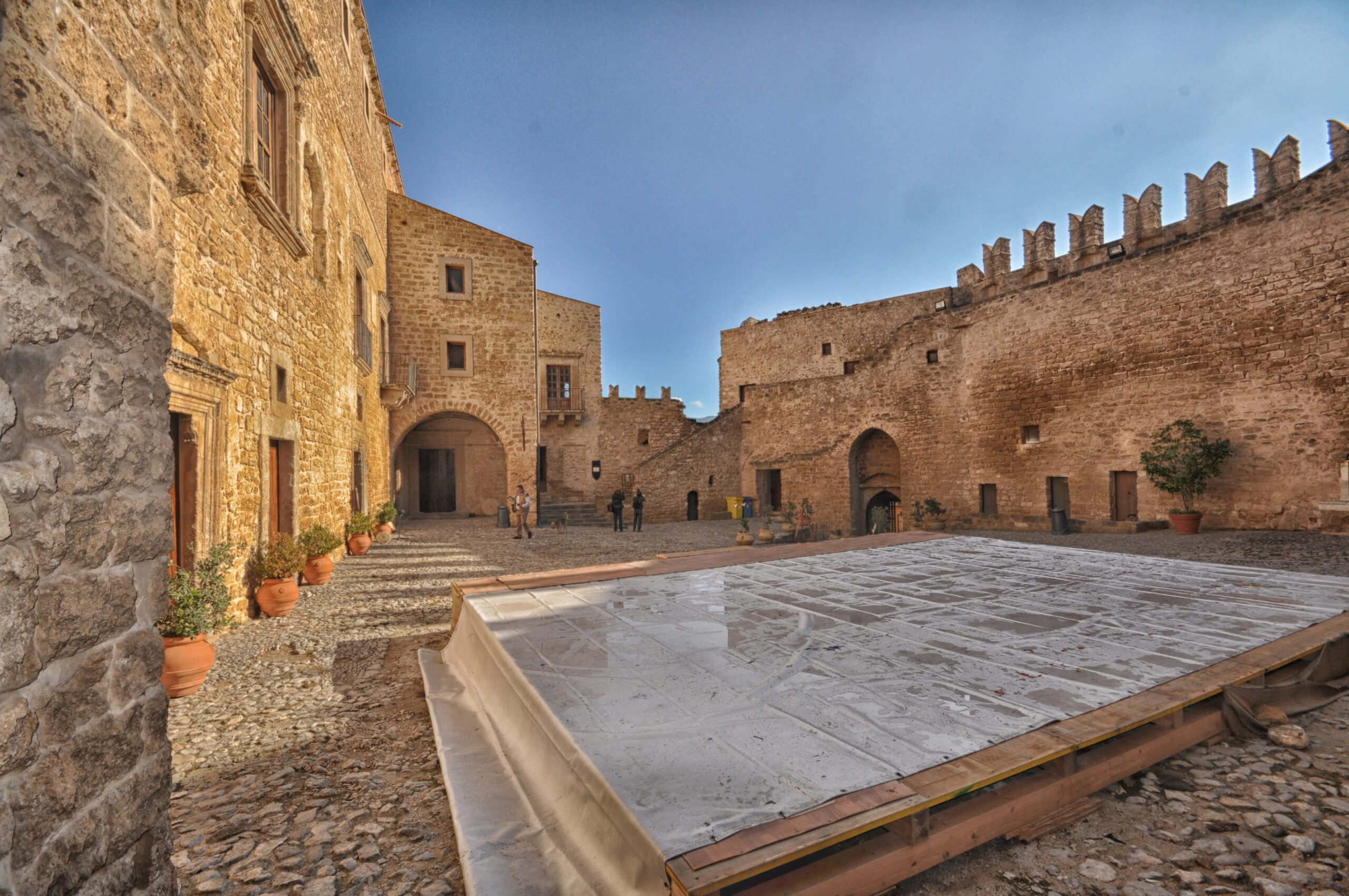 Storie di castelli e di fantasmi in Sicilia