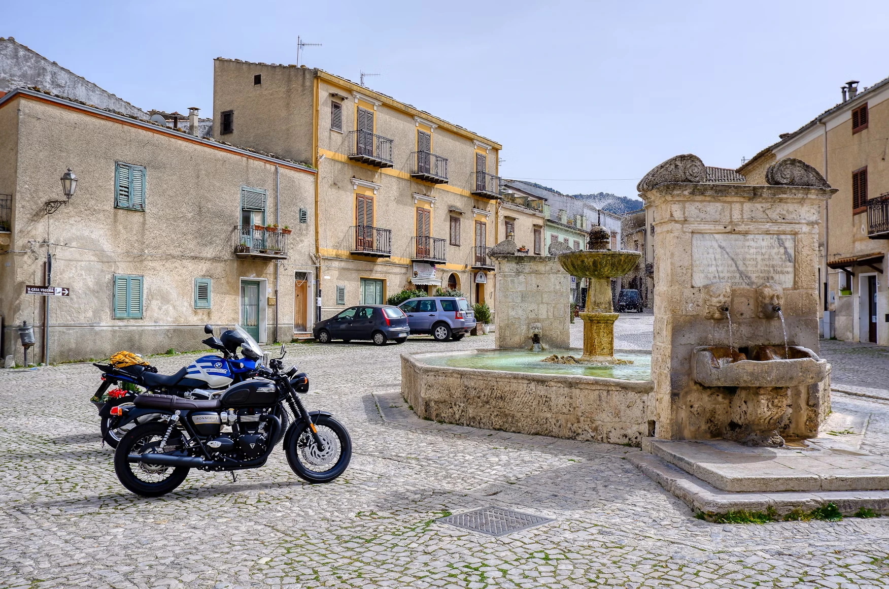 Sicilia: 3 itinerari in moto